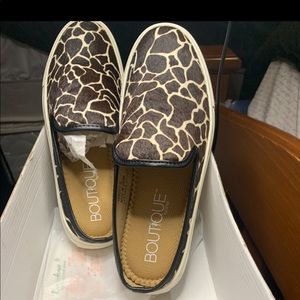 Boutique by corkys giraffe slip ons